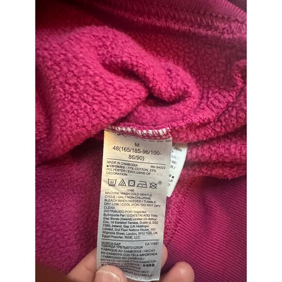 GAP Womens Y2K Hoodie M Pink Cerise Arch Logo Pullover Fleece 2000s Vintage - Picture 6 of 6